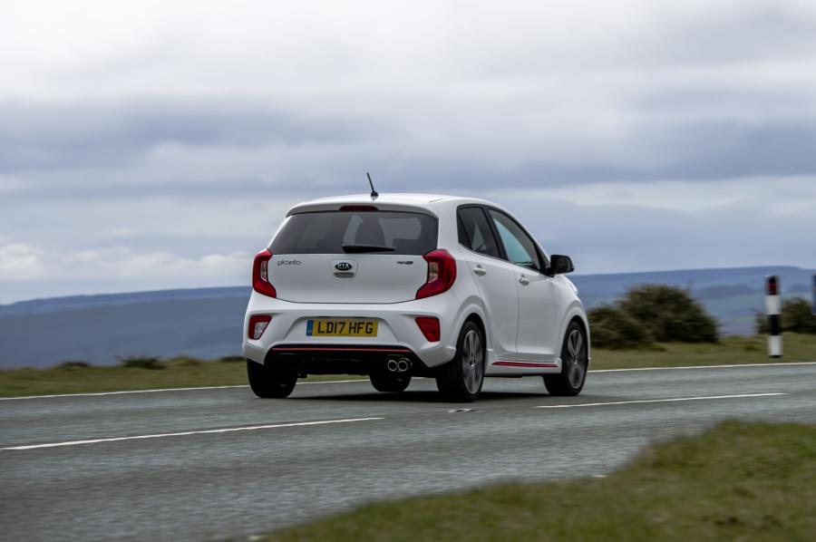  Kia Picanto GT Line 2017 года  (UK) (фото 44 из 92)